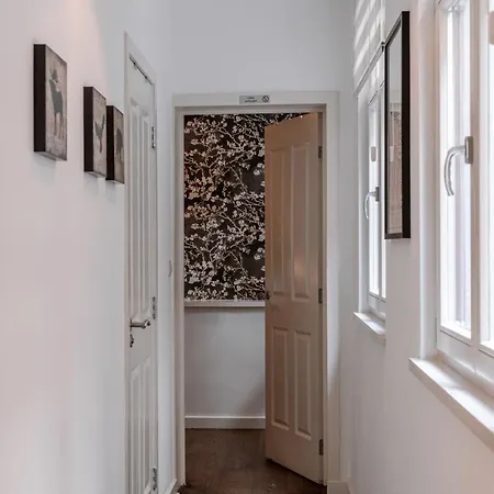 Authentic In The Heart Of Appartement Anvers